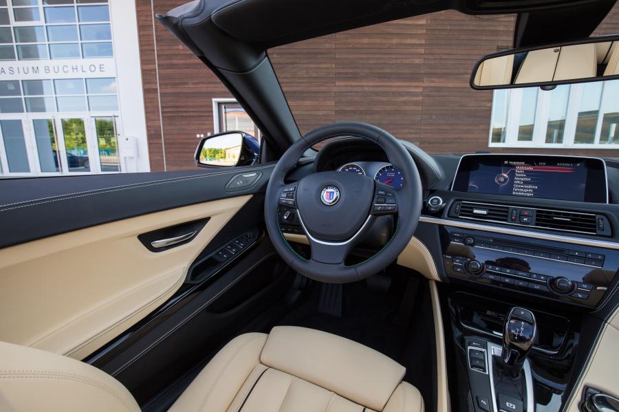 Интерьер Alpina B6 Bi-Turbo Cabrio Edition 50 (F12) 2015 года  (фото 12 из 26)